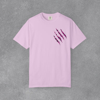 Copy of 💗 TATLI GÖRÜN,TARZINLA İZ BIRAK! 💗  “Sweet Glam” Puff Logo Tee ✨ Pembe kadife pençe detayıyla basic tişört anlayışını tamamen değiştiriyor. 🎀